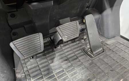 Propane Forklifts 2018  CAT Lift Trucks 2C4000 (13)