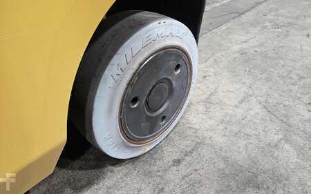 Propane Forklifts 2018  CAT Lift Trucks 2C4000 (17)