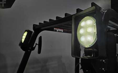 Propane Forklifts 2018  CAT Lift Trucks 2C4000 (9)