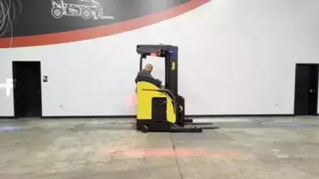Reach Trucks 2021  Yale NR045EB (17)