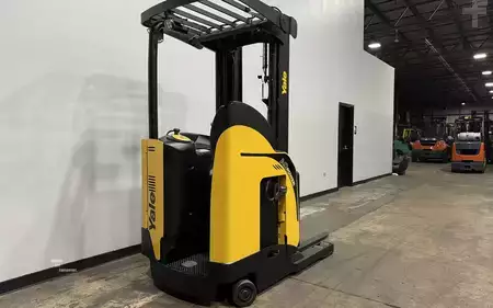 Reach Trucks 2021  Yale NR045EB (4)
