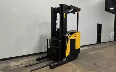 Reach Trucks 2021  Yale NR045EB (7)