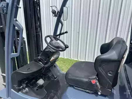 Propane Forklifts 2014  Toyota 8FGCU25 (10)