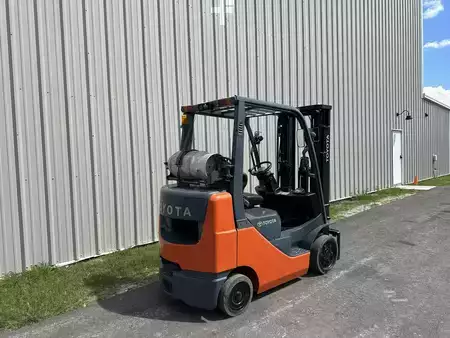 Propane Forklifts 2014  Toyota 8FGCU25 (4)