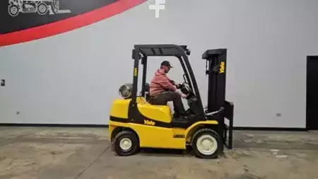 Propane Forklifts 2018  Yale GLP050MX (21)