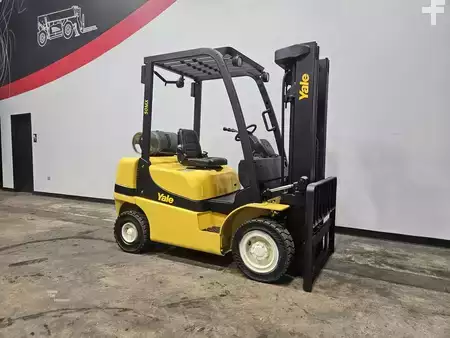 Propane Forklifts 2018  Yale GLP050MX (6)