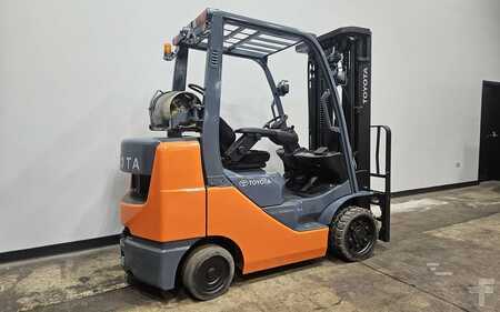 Carretilla elevadora GLP 2015  Toyota 8FGCU30 (4)