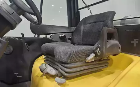 Propane Forklifts 2013  Yale GLP080VX (11)