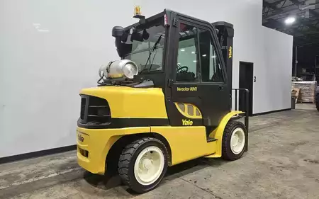 Propane Forklifts 2013  Yale GLP080VX (4)