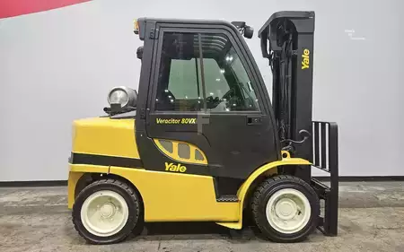 Propane Forklifts 2013  Yale GLP080VX (5)