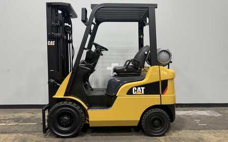 Propane Forklifts 2018  CAT Lift Trucks GP18N (1)