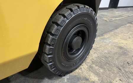 Propane Forklifts 2018  CAT Lift Trucks GP18N (14)