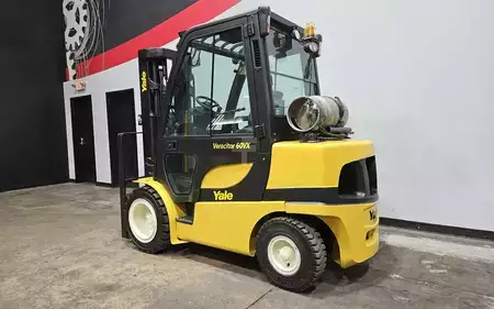 Montacargas GLP 2018  Yale GLP060VX (2)