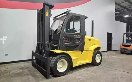 Diesel Forklifts 2021  Yale GDP155VX (8)