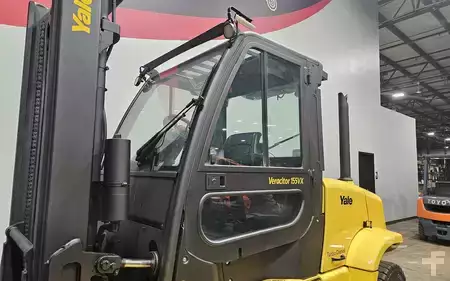 Diesel Forklifts 2021  Yale GDP155VX (9)