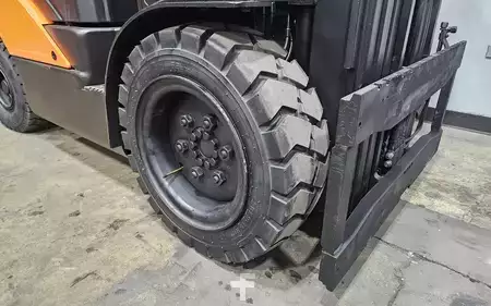Montacargas diésel 2019  Doosan D35C-7 (16)