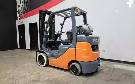 Montacargas GLP 2020  Toyota 8FGCU32 (2)