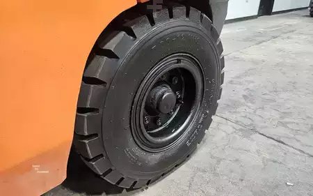 Diesel Forklifts 2018  Toyota 8FD50U (17)