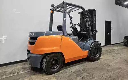 Diesel Forklifts 2018  Toyota 8FD50U (4)