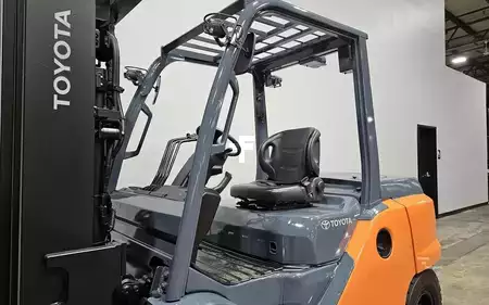 Diesel Forklifts 2017  Toyota 8FD50U (9)