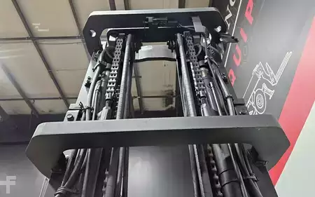 Propane Forklifts 2017  Toyota 8FGC70U (17)