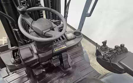 Propane Forklifts 2017  Toyota 8FGC55U-PRS (12)