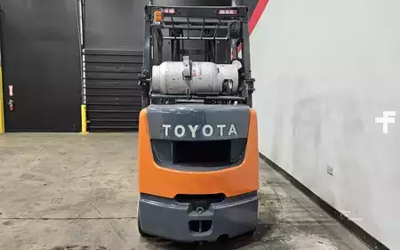 Montacargas GLP 2019  Toyota 8FGCU25 (3)