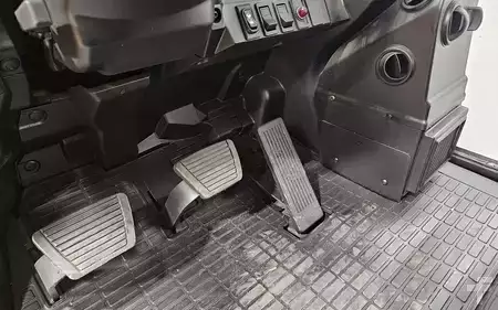 Montacargas diésel 2017  CAT Lift Trucks DP45N (14)