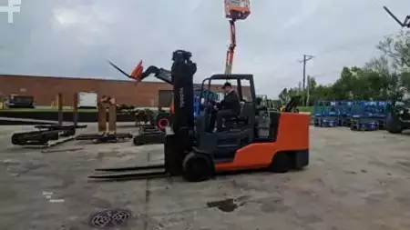Propane Forklifts 2018  Toyota THDC3000-36 (24)