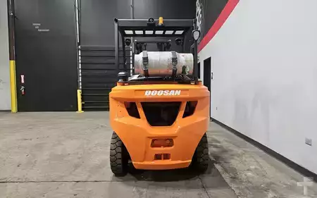 Diesel Forklifts 2020  Doosan G35S-7 (3)