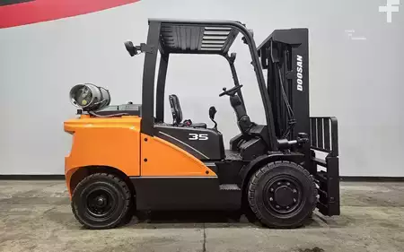 Diesel Forklifts 2020  Doosan G35S-7 (5)