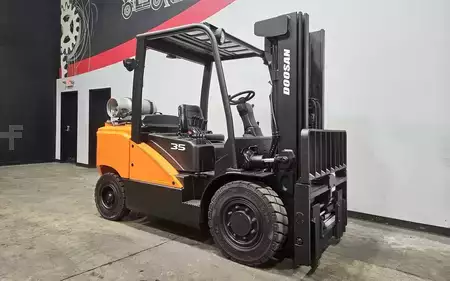 Diesel Forklifts 2020  Doosan G35S-7 (6)