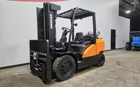 Diesel Forklifts 2020  Doosan G35S-7 (8)