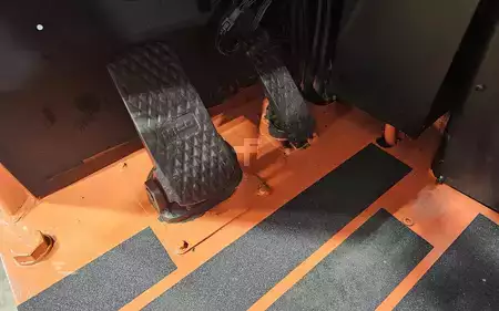 Telehandler Fixed 2016  Skyjack ZB2044 (13)