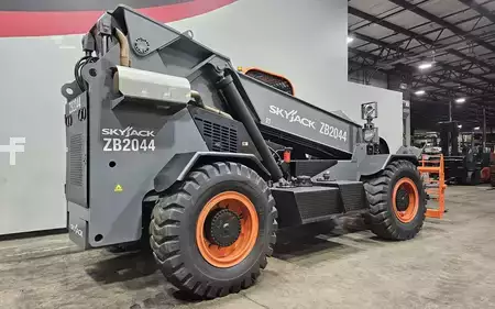 Telehandler Fixed 2016  Skyjack ZB2044 (4)