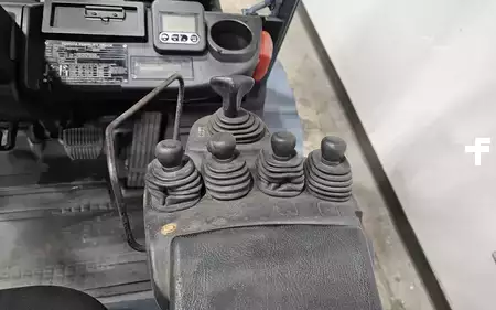Montacargas GLP 2018  Toyota 8FGC45U (12)