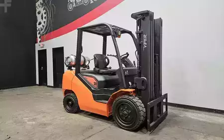 Propane Forklifts 2021  Viper FY30 (6)