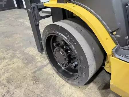 Montacargas GLP 2017  CAT Lift Trucks 2C6000 (14)