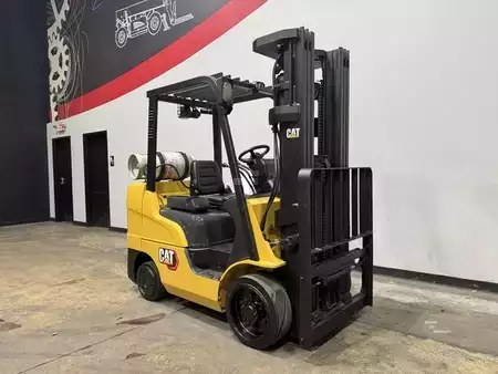 Montacargas GLP 2017  CAT Lift Trucks 2C6000 (5)