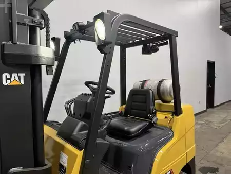 Montacargas GLP 2017  CAT Lift Trucks 2C6000 (7)