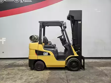 Propane Forklifts 2017  CAT Lift Trucks 2C6000 (5)