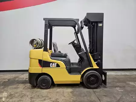Propane Forklifts 2017  CAT Lift Trucks 2C6000 (5)