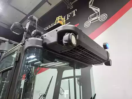 Diesel Forklifts 2019  Yale GDP280DC (17)