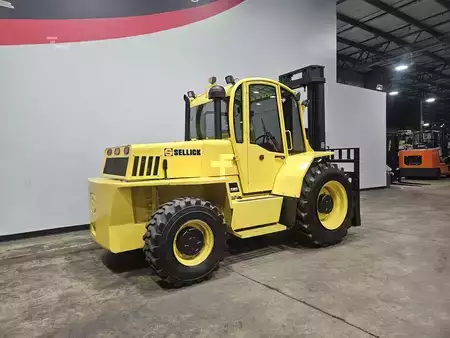 Chariots élévateurs tout terrain 2019  Sellick S100 (4)
