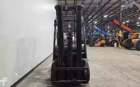 Montacargas GLP 2020  Toyota 8FGU15 (7)