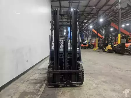 Montacargas GLP 2022  Toyota 8FGU15 (7)