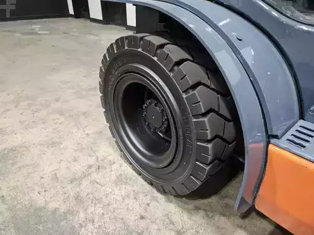 Diesel Forklifts 2020  Toyota 8FDU25 (16)