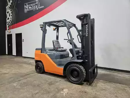 Diesel Forklifts 2020  Toyota 8FDU25 (6)