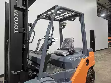 Diesel Forklifts 2020  Toyota 8FDU25 (9)