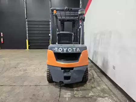 Propane Forklifts 2020  Toyota 8FDU25 (3)